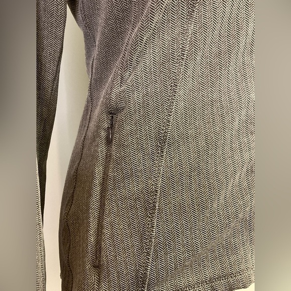 Athleta Hope Herringbone Zip Up Yoga Jacket - Picture 4 of 9